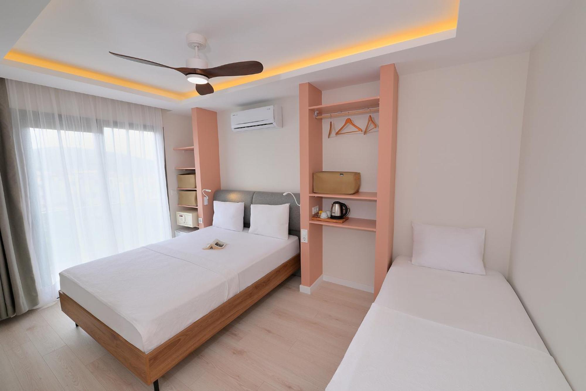 Calis Hotel Кешме Экстерьер фото
