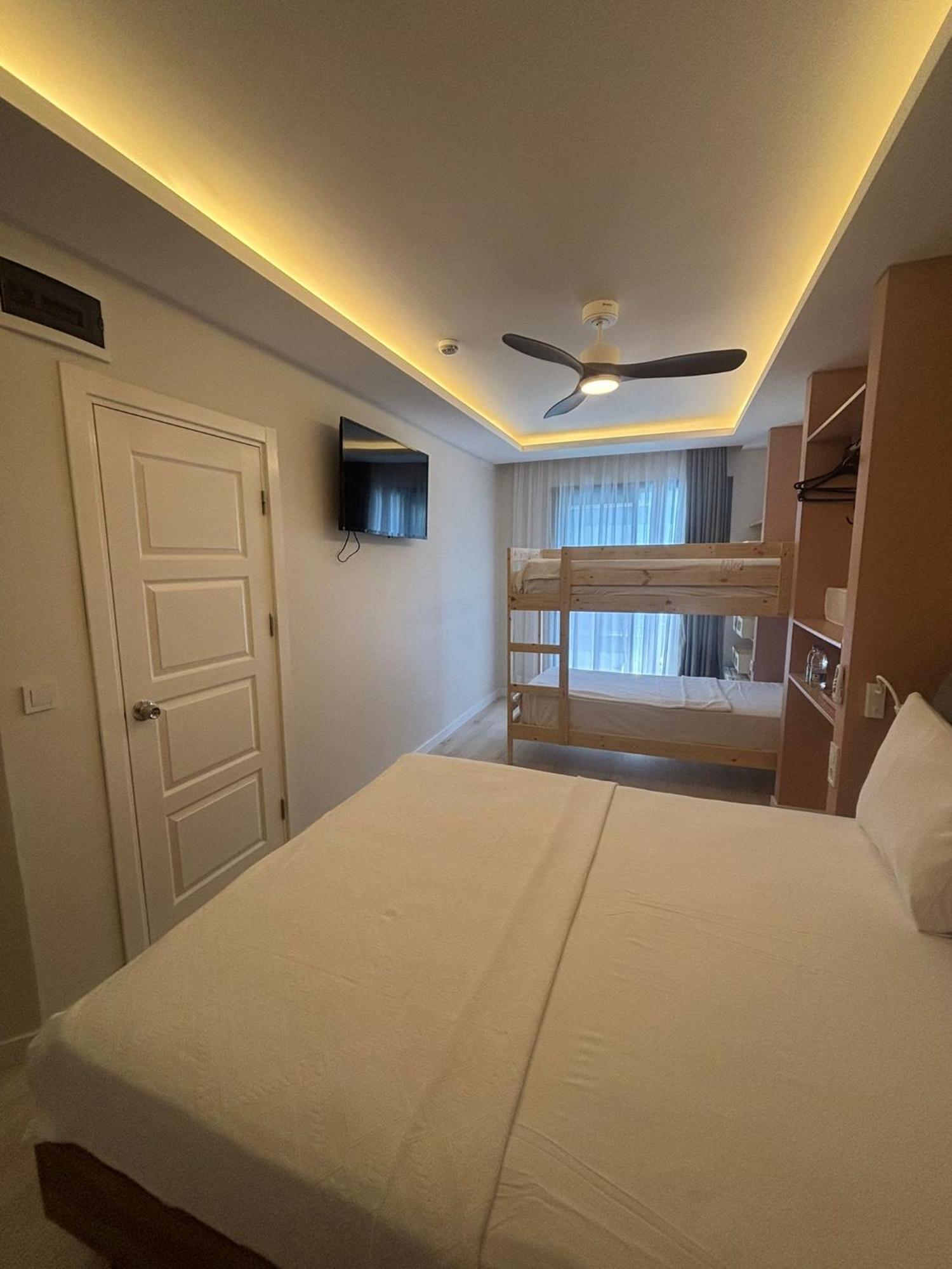 Calis Hotel Кешме Экстерьер фото